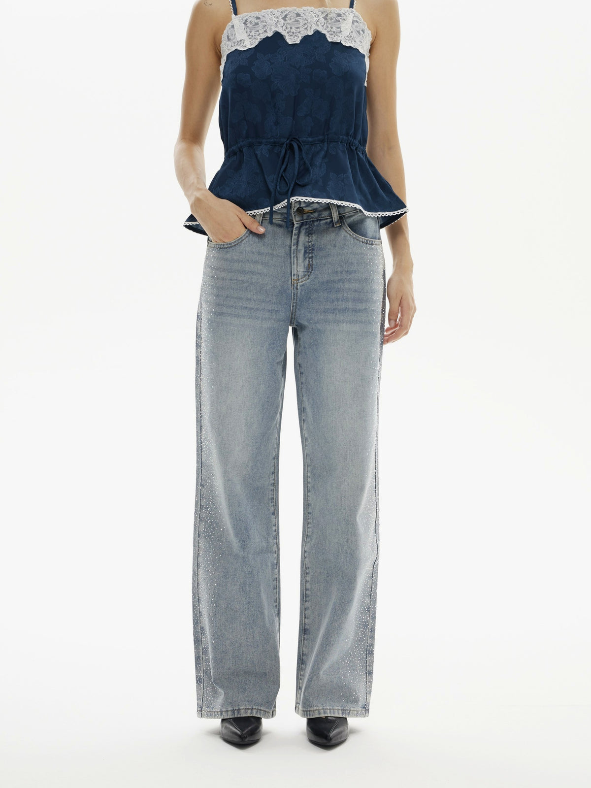 Vintage Diamond Wide Leg Jeans Light Washed | BTTW004