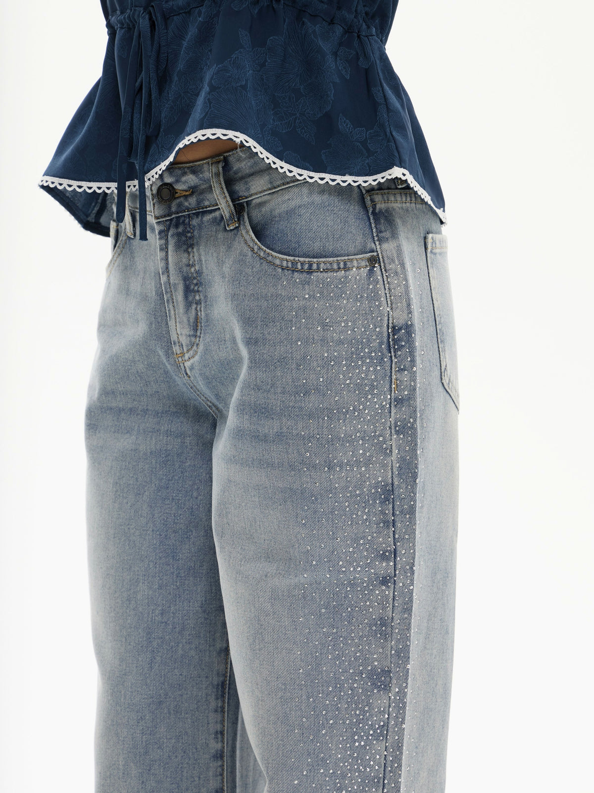 Vintage Diamond Wide Leg Jeans Light Washed | BTTW004