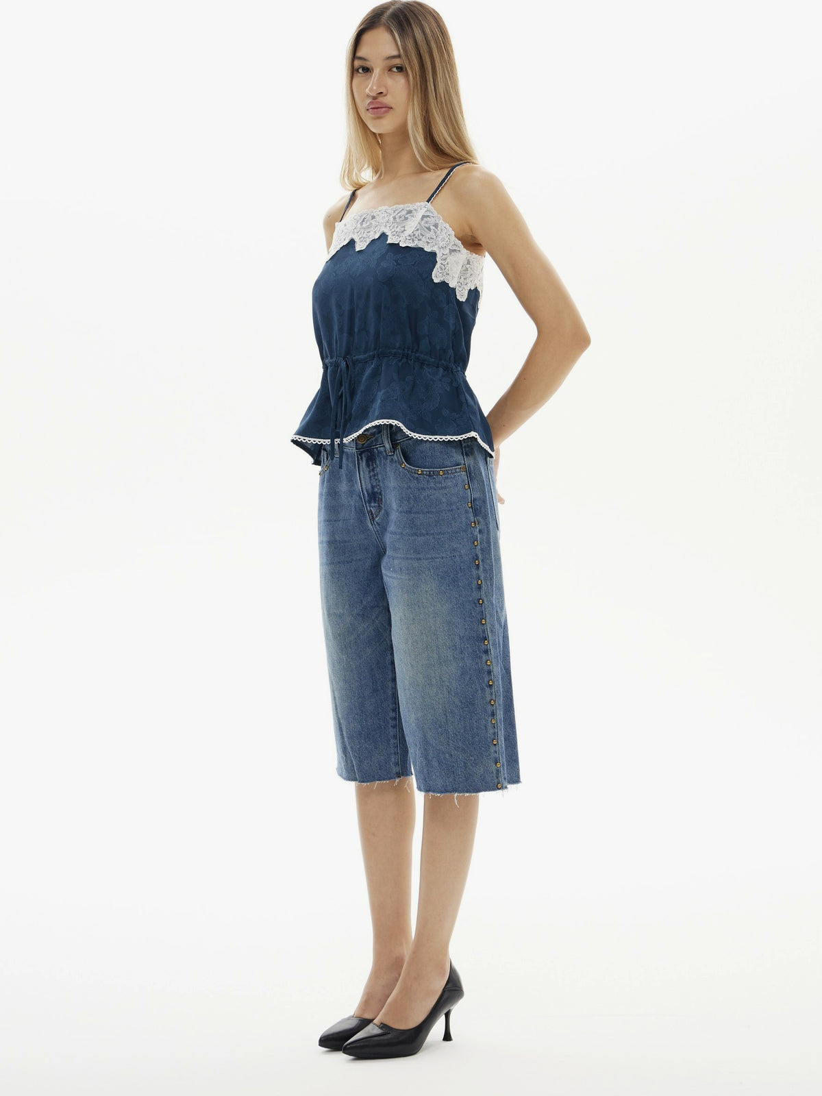 Vintage Beaded Baggy Denim Shorts | BTTW012