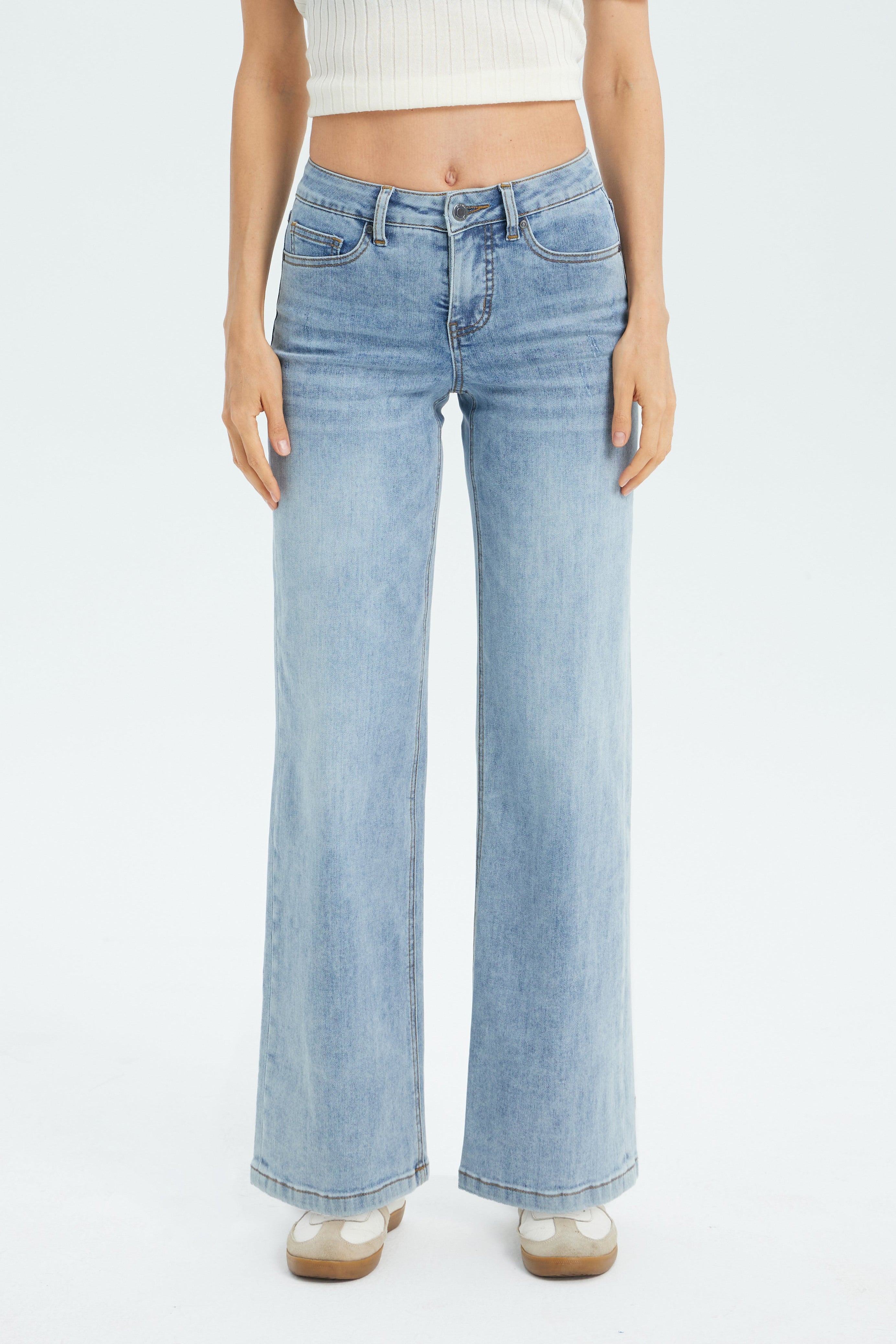 Super Stretch Wide Leg Jeans for Women - Light Washed | BLEU