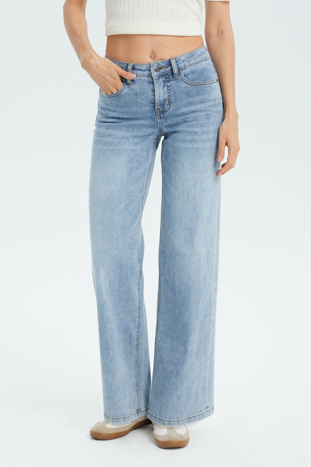 Super Stretch Wide Leg Jeans for Women - Light Washed | BLEU