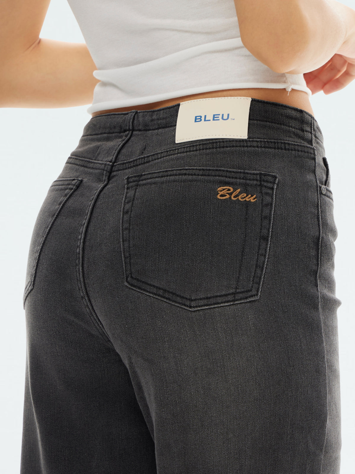 Super Stretch Low-Rise String Wide Leg Jeans - Black | BTTW003